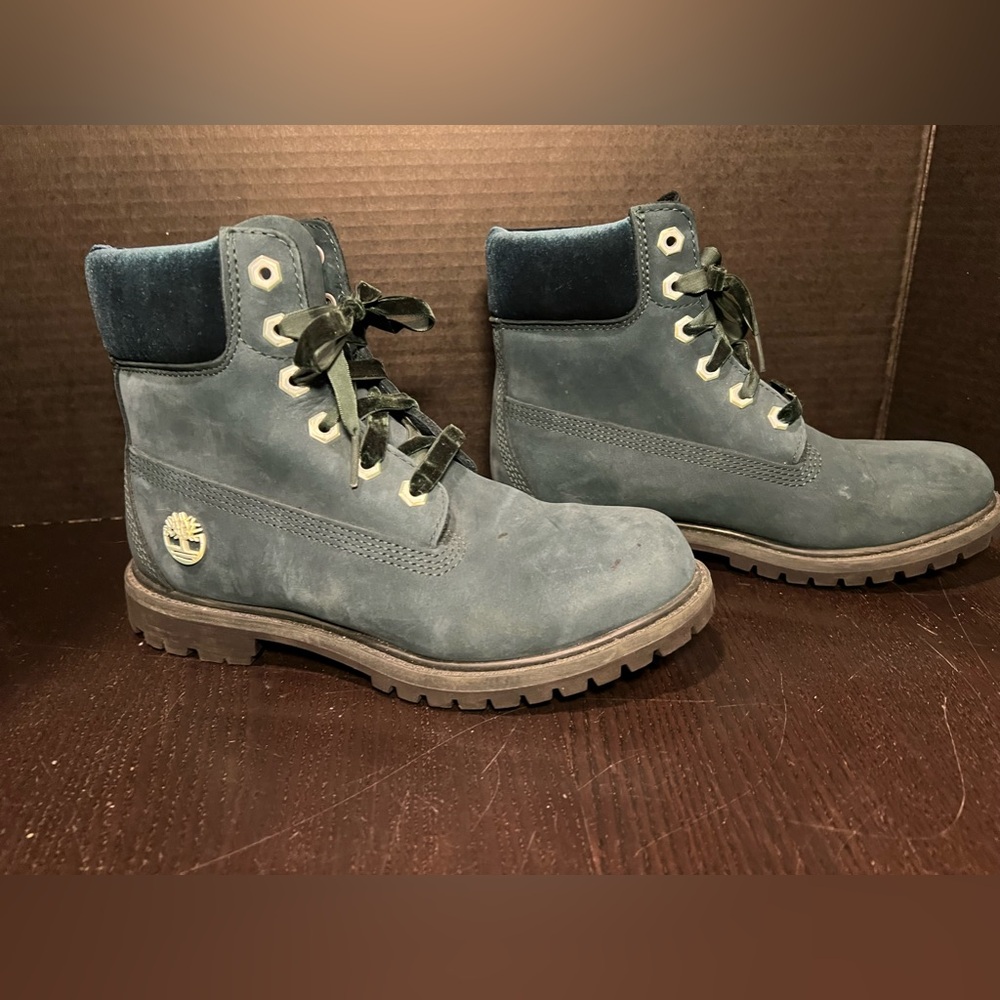 Timberland 6” waterproof Dark Teal Velvet & Suede Boots Size 7.5 new w/out tags